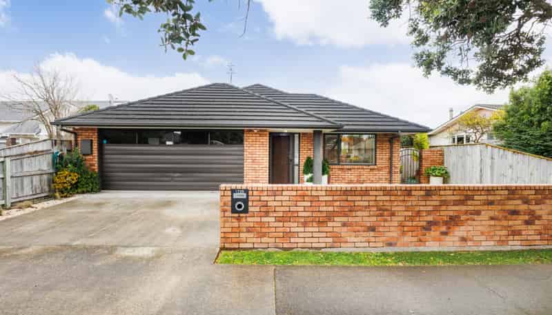 120B Linton Street, West End