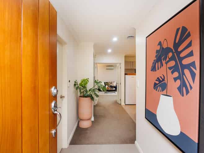 120B Linton Street, West End