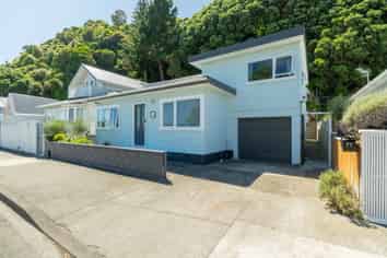 71 Muritai Road, Eastbourne