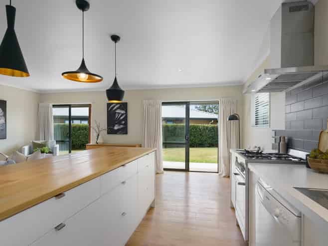 124 Tennyson Street, Cambridge