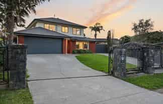 35 Peninsula Road, Mangere