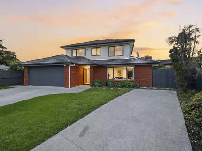 35 Peninsula Road, Mangere