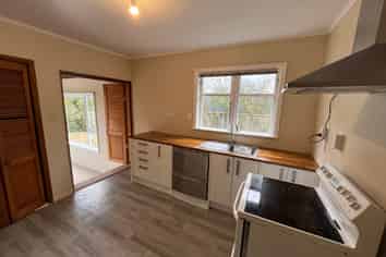 41 Ironside Road, Johnsonville