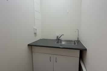 Papatoetoe Retail/Office - 120sqm