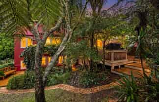 222 Godley Road, Titirangi