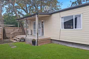 1/19 Te Kanawa Crescent, Henderson