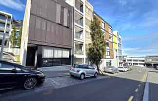 Retail or Office – Motivated Landlord