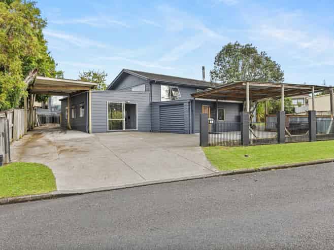 6 Coey Place, Glen Eden