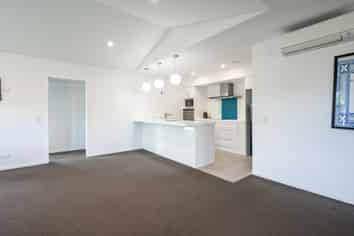 70 Sanctuary Drive, Stoke