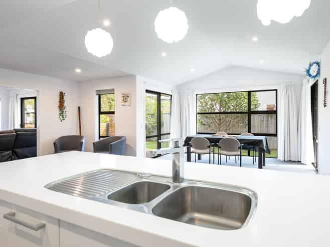 70 Sanctuary Drive, Stoke