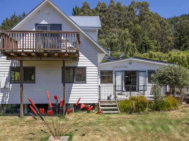 10 Monalua Avenue, Diamond Harbour