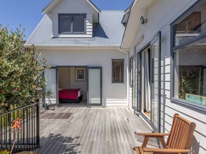 10 Monalua Avenue, Diamond Harbour