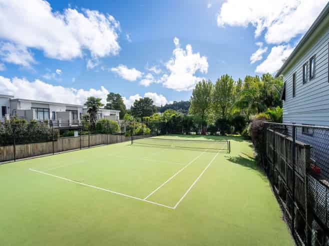 30/92 Bush Road, Albany