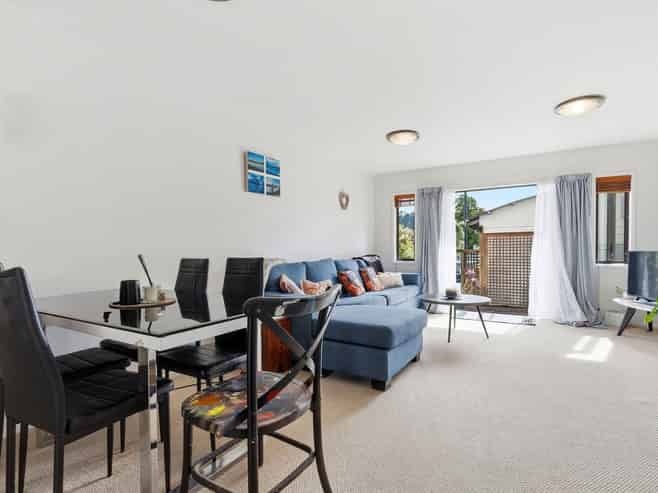 30/92 Bush Road, Albany