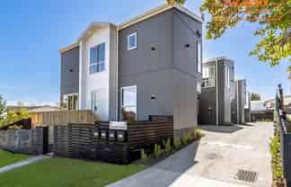 9A & 9D Juliet Avenue, Howick