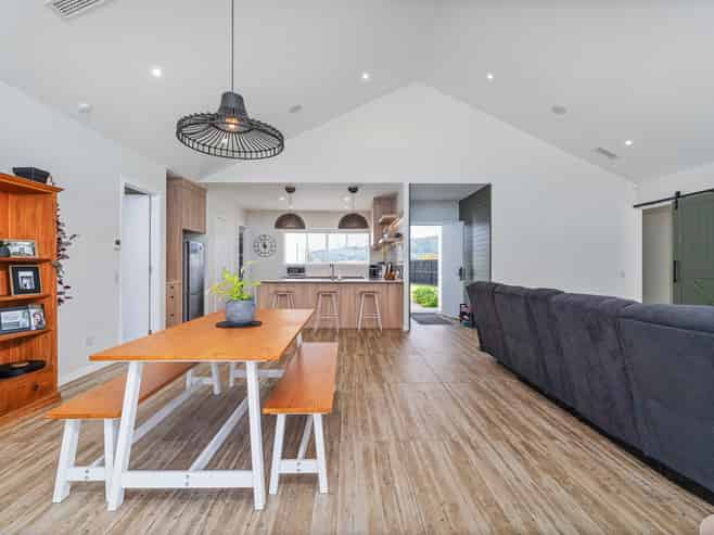 11 Onerere Drive, Whitianga