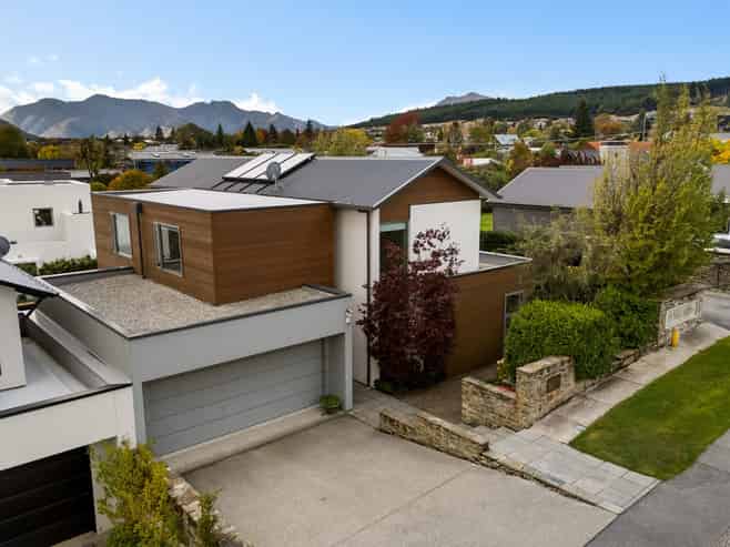 76 Aubrey Road, Wanaka
