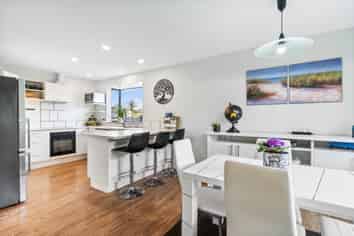 88 McRobbie Road, Kingseat
