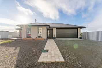 16 Thomas Street, Temuka