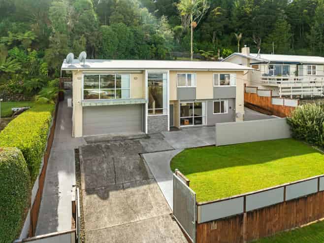 31 Tanekaha Drive, PARAHAKI