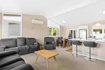 31 Tanekaha Drive, PARAHAKI