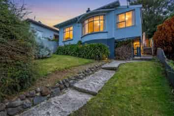 52 College Street, Caversham