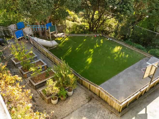 147 Seatoun Heights Road, Miramar