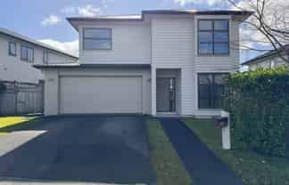 25 Kuhanui Drive, Papakura