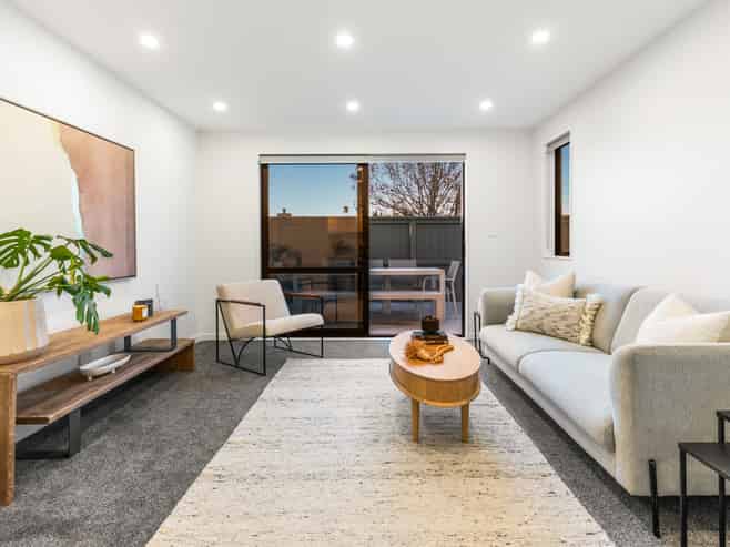 8 Renata Crescent, Te Atatu Peninsula