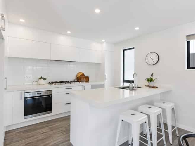 8 Renata Crescent, Te Atatu Peninsula