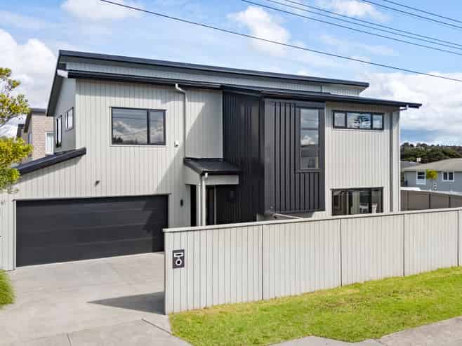 8 Renata Crescent, Te Atatu Peninsula