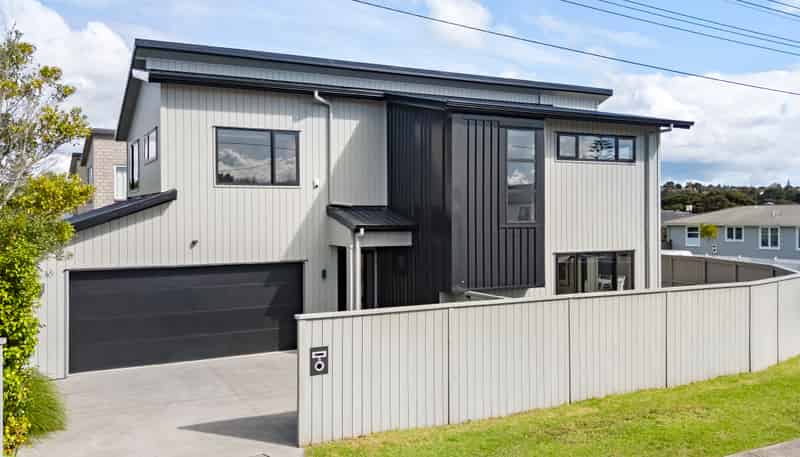 8 Renata Crescent, Te Atatu Peninsula