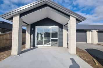 11 Lion Place, Papamoa