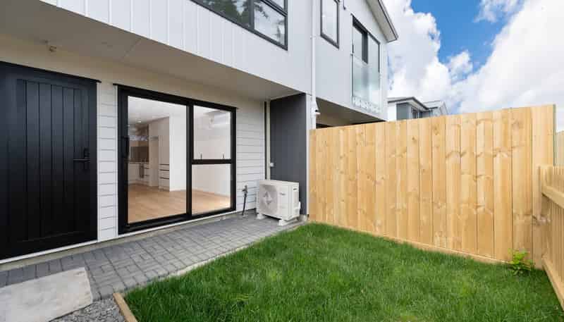 4/43 Savoy Road, Glen Eden