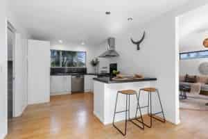 11 Valerie Place, Stepneyville