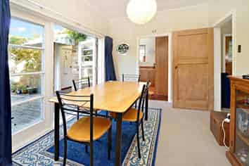 38 Fowlds Avenue, Sandringham