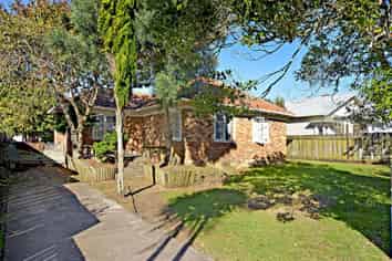 38 Fowlds Avenue, Sandringham