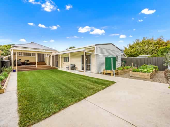 27 Pine Street, Mount Eden