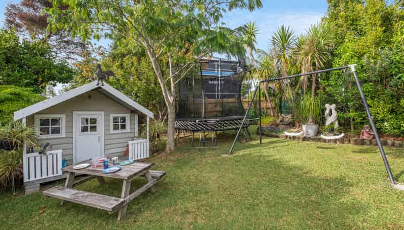 29 La Perouse Street, Botany Downs