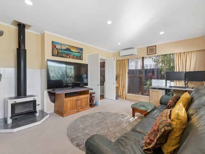 29 La Perouse Street, Botany Downs