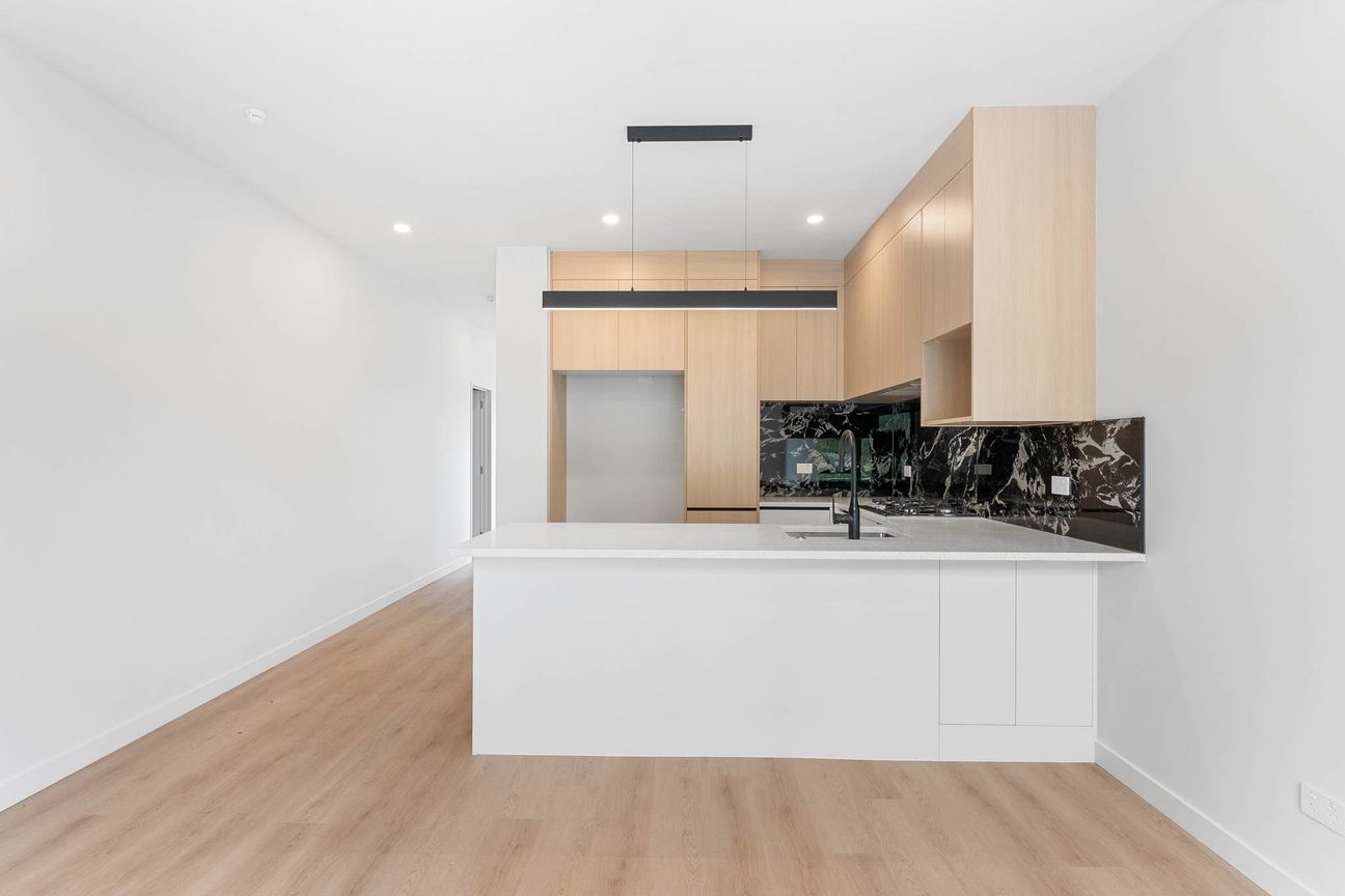 Premium Corner Site — Priced to Sell - Bild 3