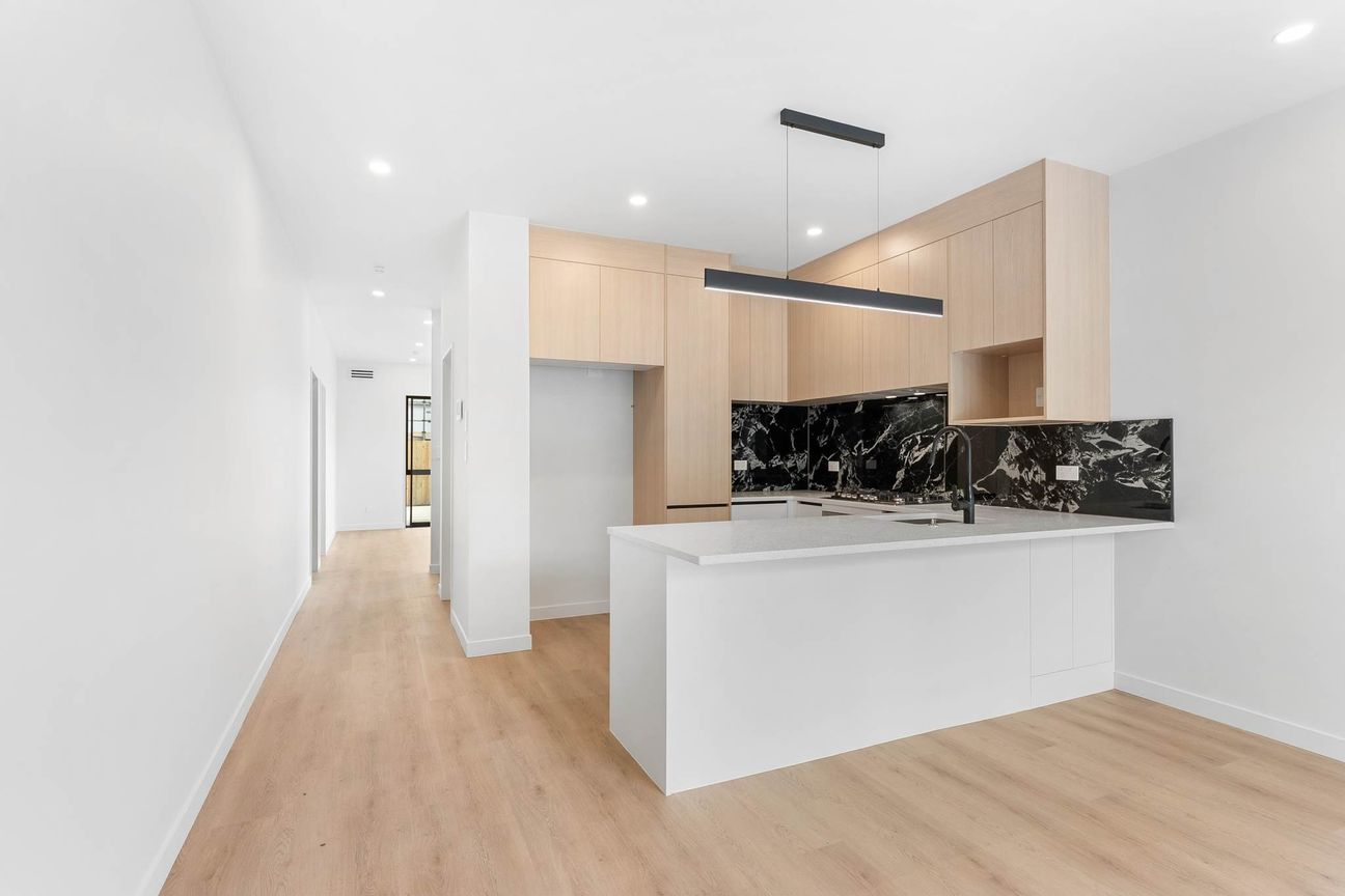 Premium Corner Site — Priced to Sell - Bild 2