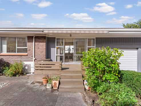 2/5 Erson Avenue, Royal Oak