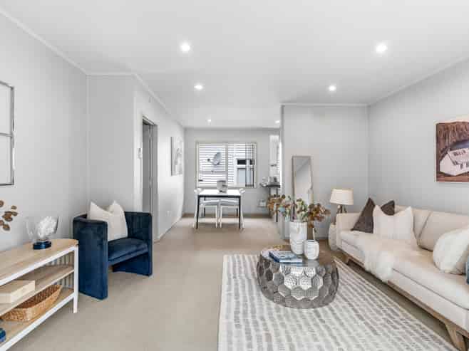 2/5 Erson Avenue, Royal Oak