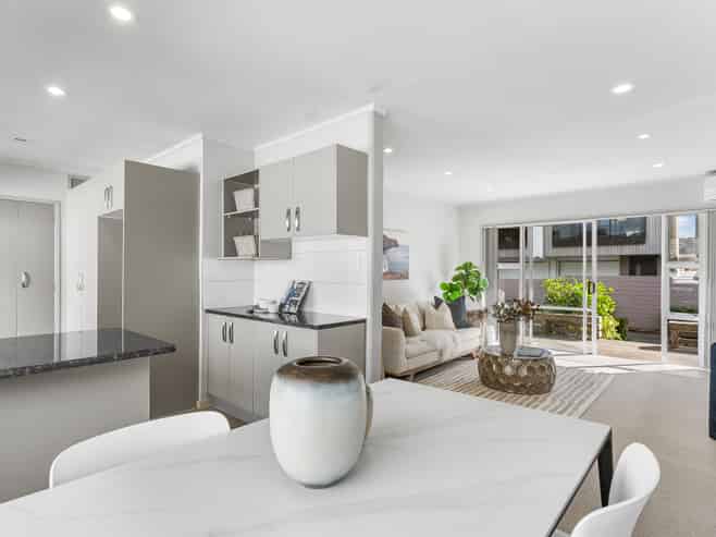 2/5 Erson Avenue, Royal Oak