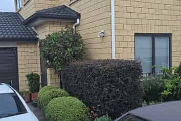 2B Tawa Crescent, Manurewa