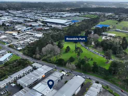 Modern office/warehouse offered for lease