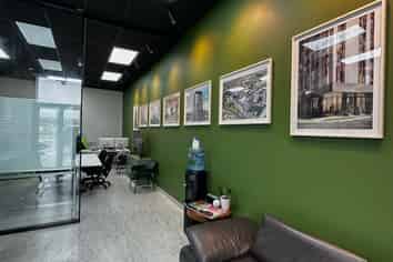 High-Exposure Office Investment - Henderson