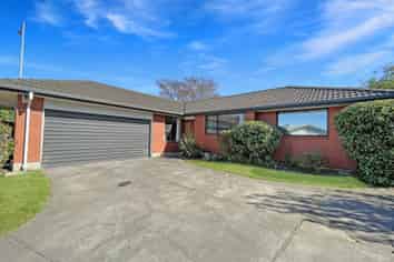 58 Ben Nevis Dr, Broomfield