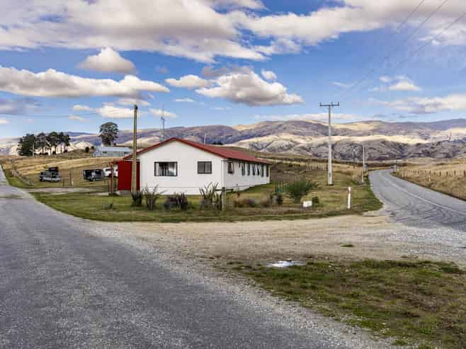 1186 Ardgour Road, Tarras